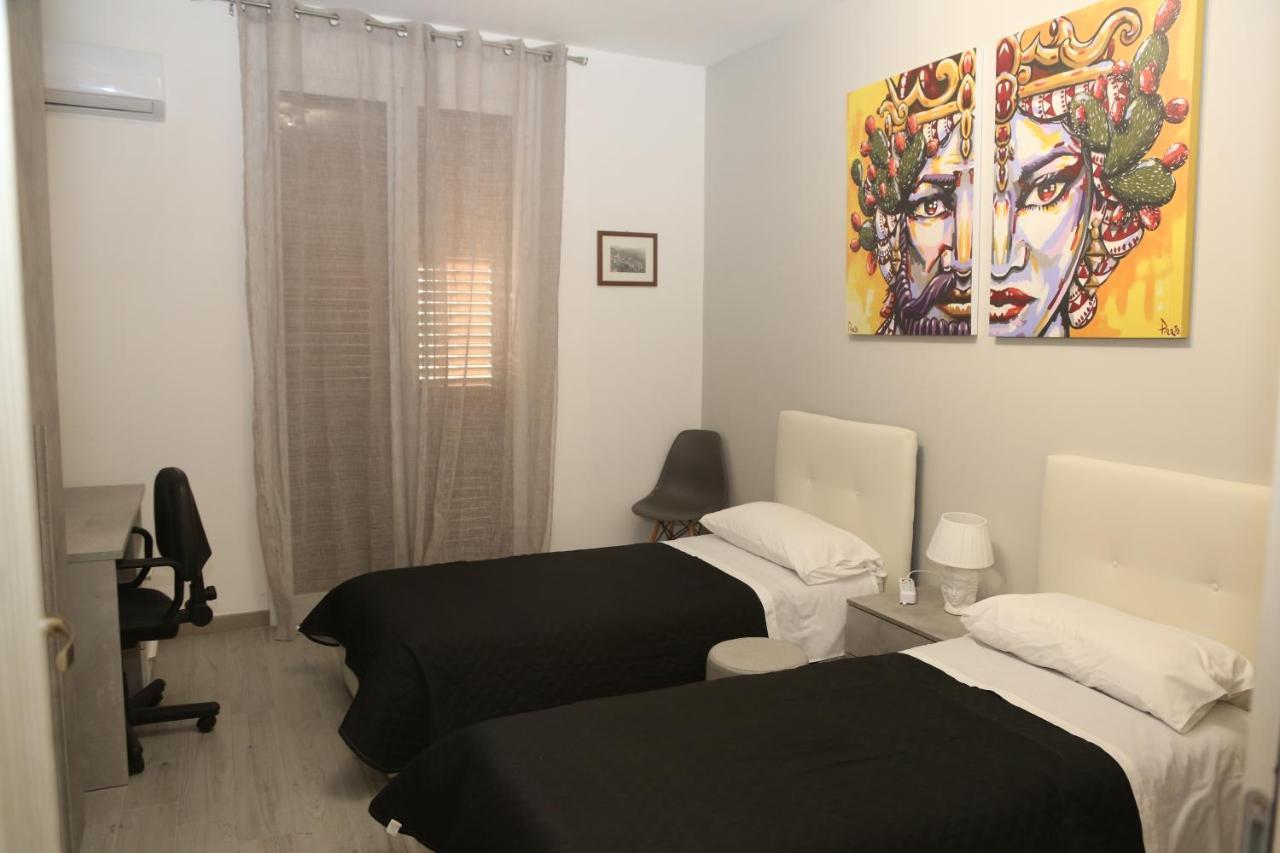 Camurria Sicily Home Montelepre ภายนอก รูปภาพ
