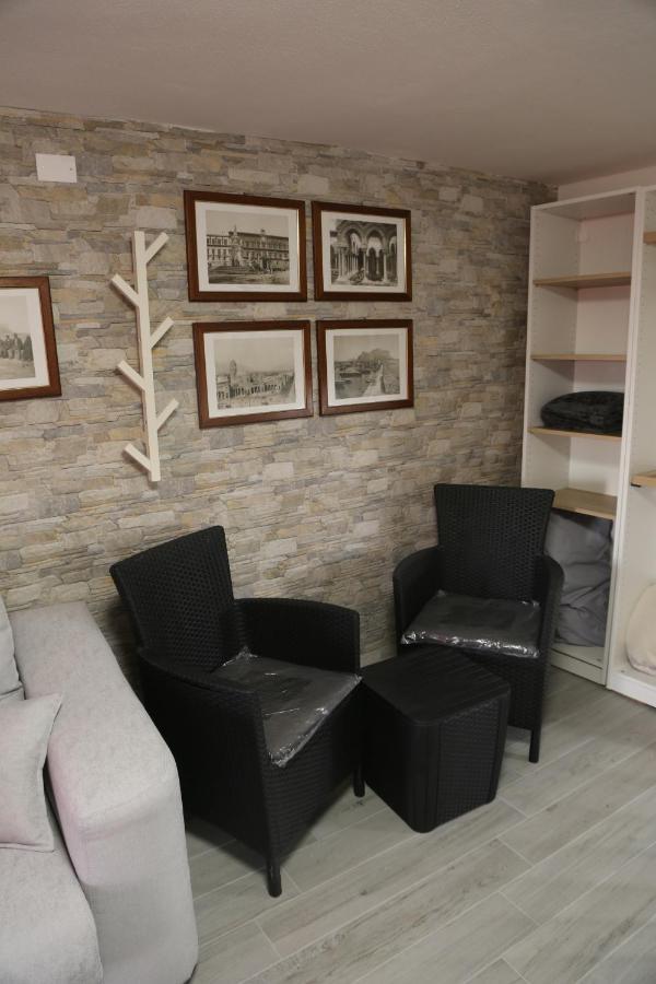 Camurria Sicily Home Montelepre ภายนอก รูปภาพ